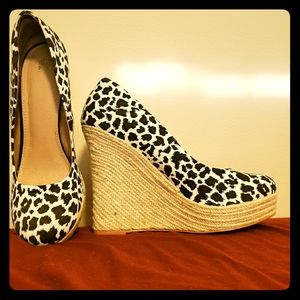 Victoria's Secret Cheetah Print Espadrilles